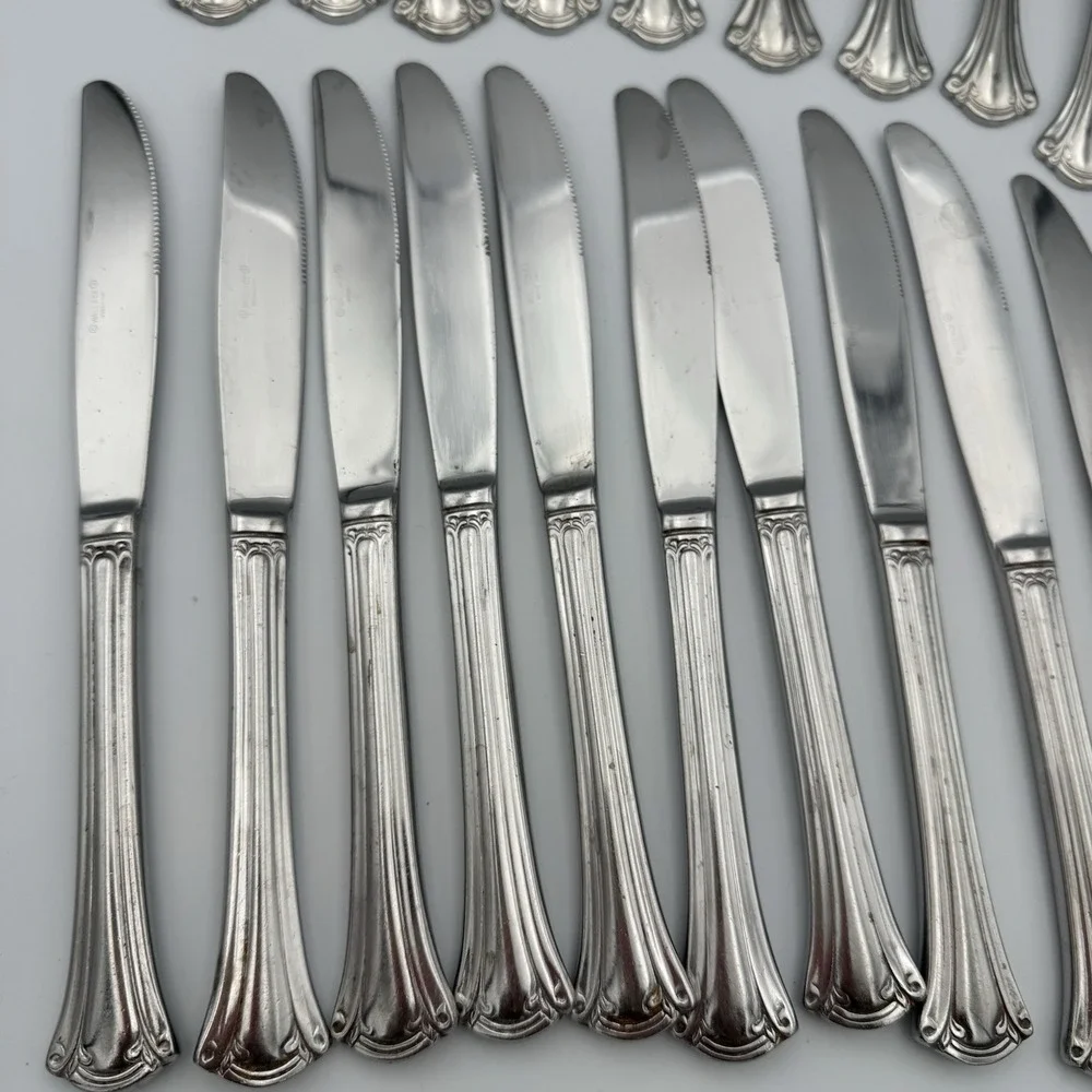 19 Piece Wallace RESPLENDENCE 18/10 Stainless‎ Flatware Fork Knife